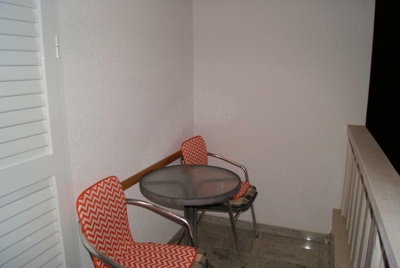 Vitoni Lägenhet Vodice Exteriör bild